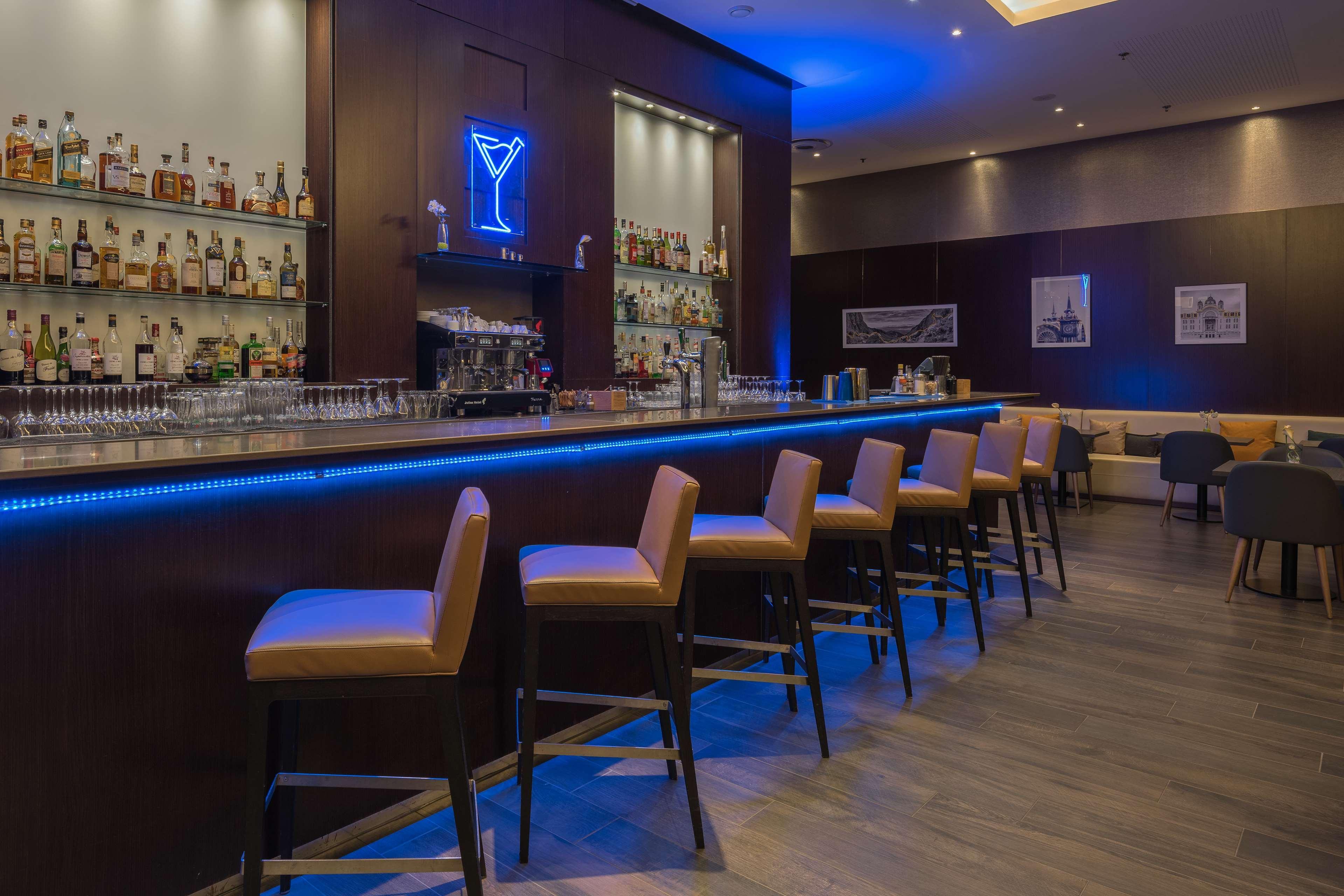 希尔顿伊凡乐班酒店 埃维昂莱班 外观 照片